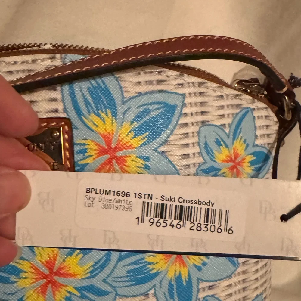NWT Dooney & Bourke Plumeria Sky Blue Floral Crossbody-Other Poshers $150-200 - Picture 10 of 10